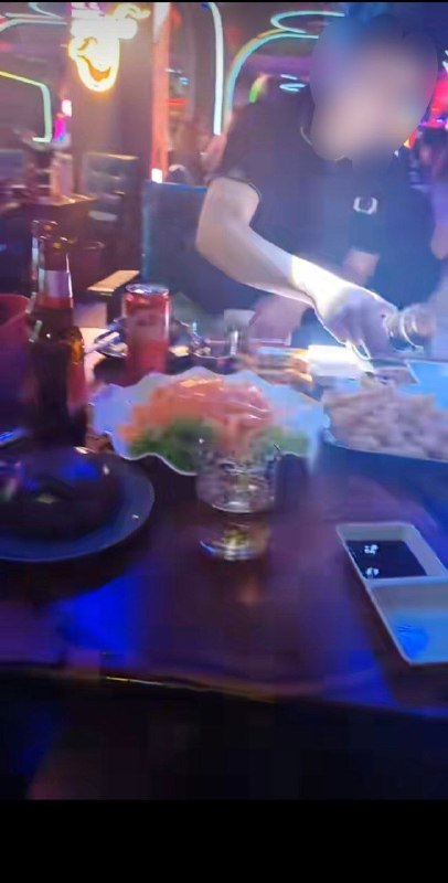 6d7492feed960feef71b40b621853512227b3f8e.jpg